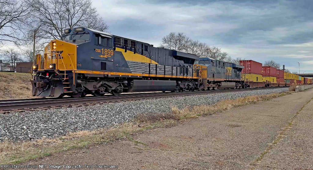 CSX 1899 was completedy unexpected.